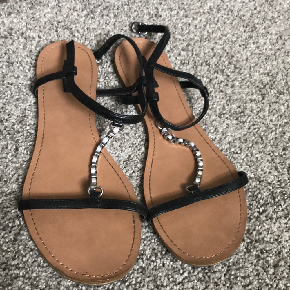 Forever 21 black strap sandal